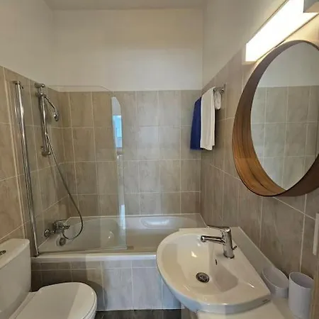 Apartment 11 - Urban Oasis Larnaca